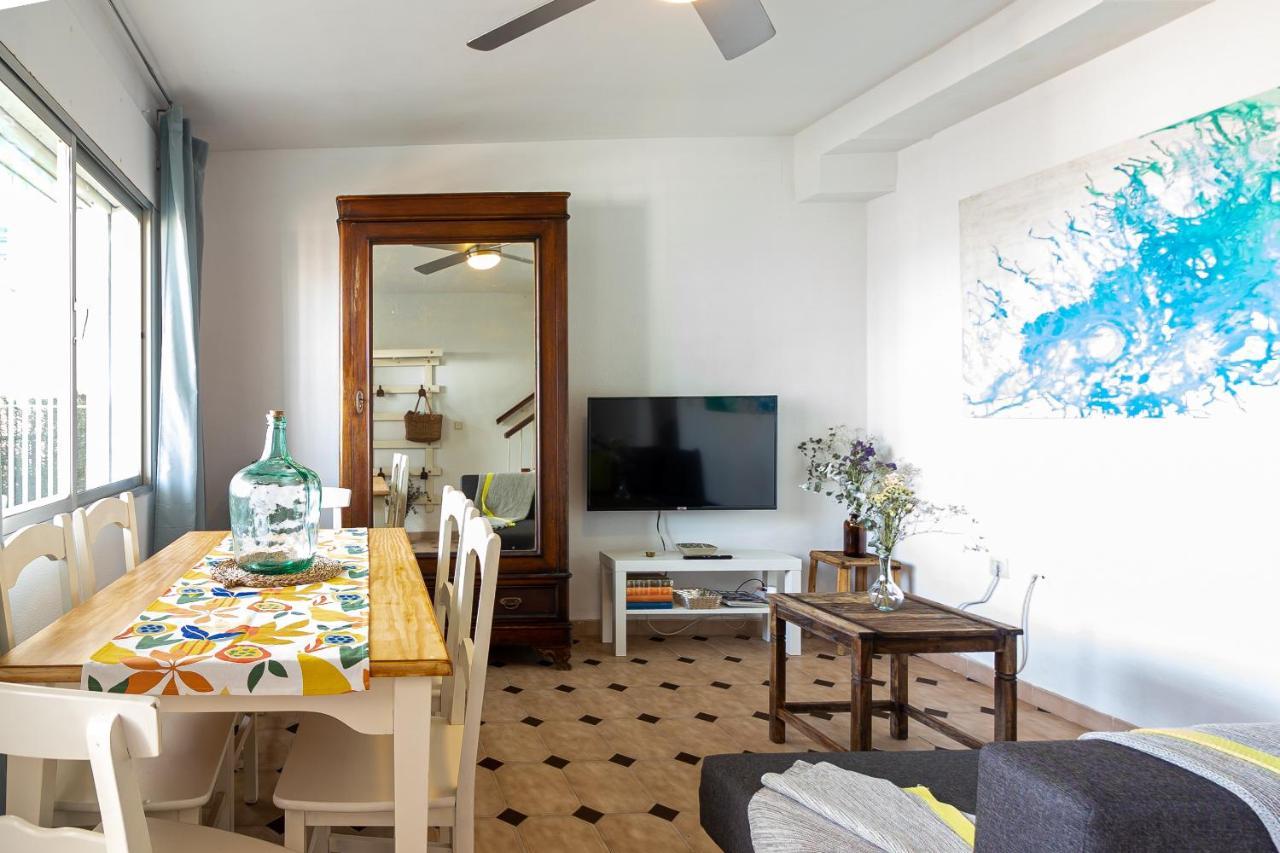 Sea & Wave Al Rolo Beach Apartment مالقة المظهر الخارجي الصورة